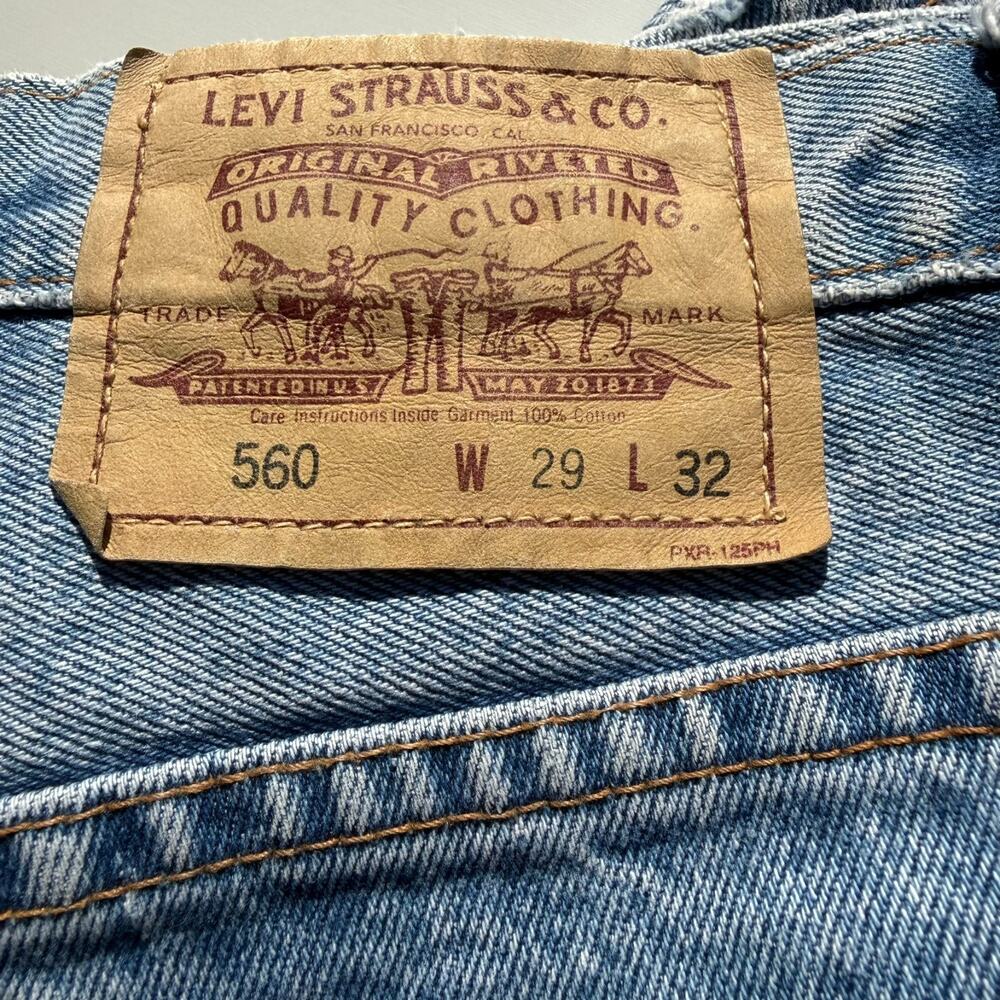 Vintage 1996 Levi’s 560 Jeans 28x32 Made in USA Loose Tapered Fit Factory 554 - Picture 10 of 10